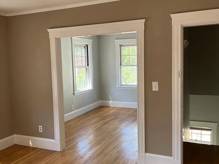 91 Montclair Ave #2 — Photo 6