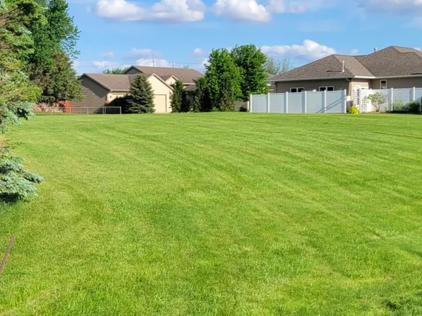 420 Noland Ave, Hayward, MN 56043