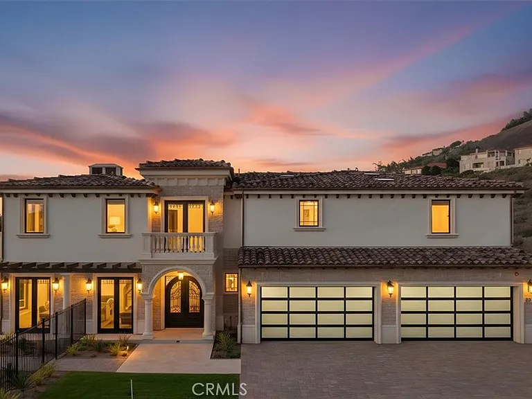 31909 Emerald View Dr — Photo 3