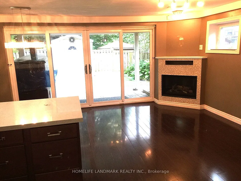 91 Cameron Ave #LOWER LEVEL