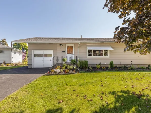 229 Marian Dr, Syracuse, NY 13219