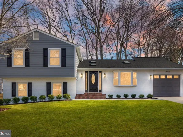 7944 Freehollow Dr, Falls Church, VA 22042