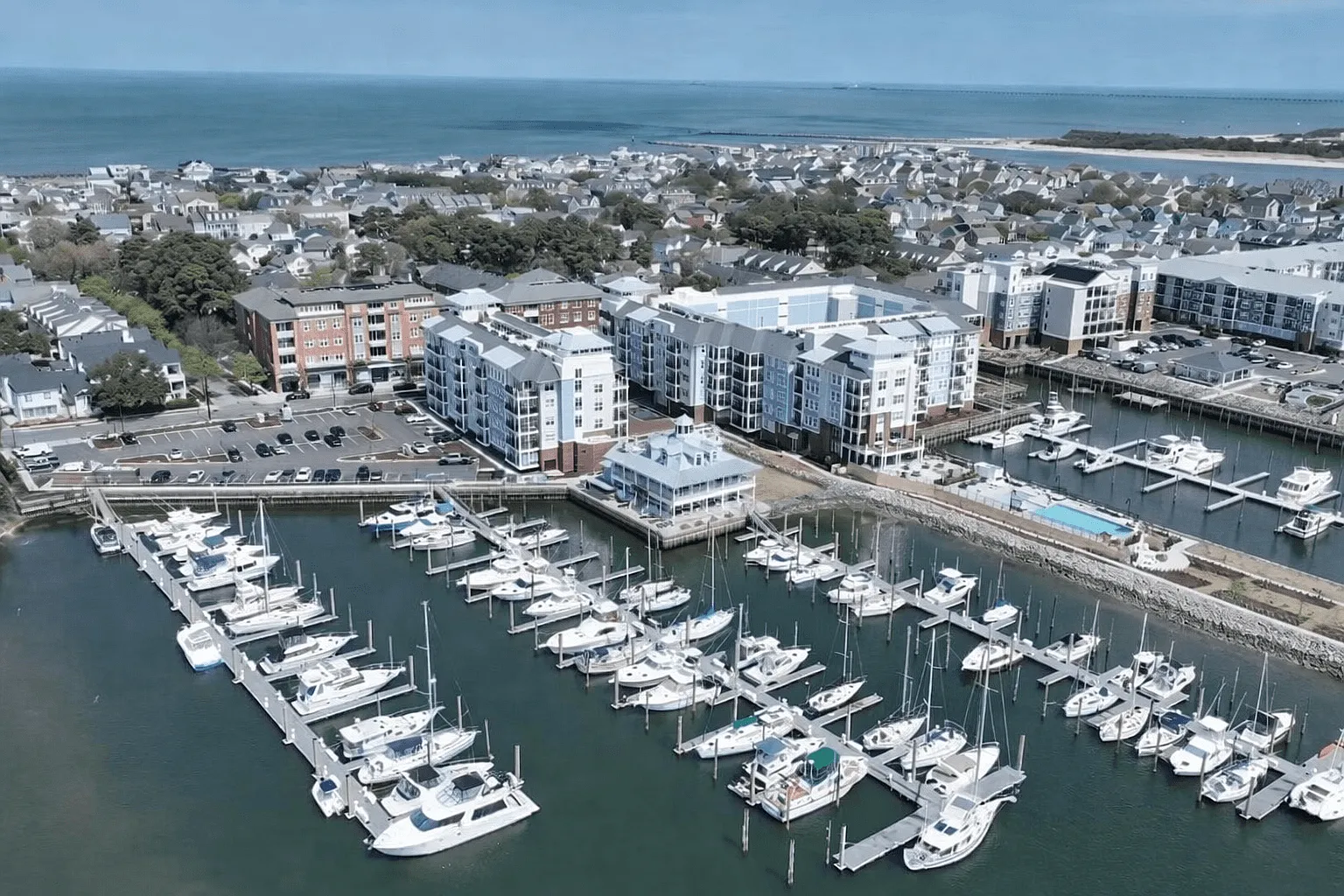 The Port at East Beach Apartments and Marina — Photo 1