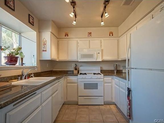4th image of 13925 Red Mahogany Dr