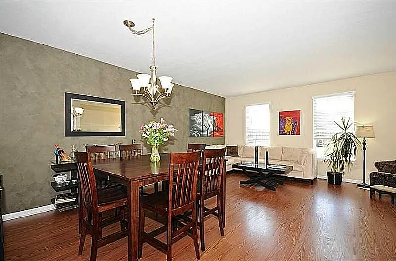 996 Bard Lane — Photo 3
