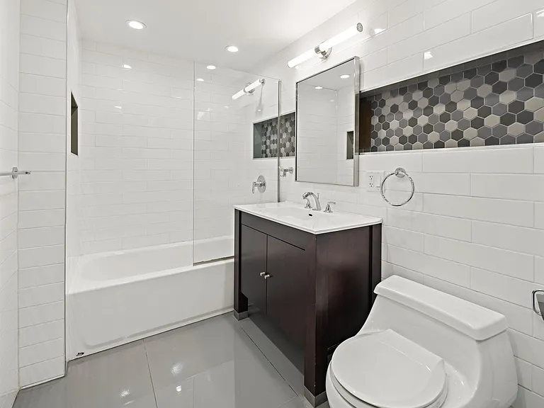 102 Ogden Ave #103R — Photo 23