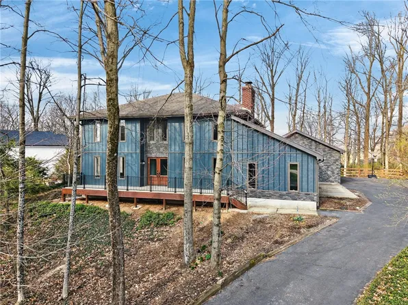 4747 Fawnwood Rd, Dayton, OH 45429