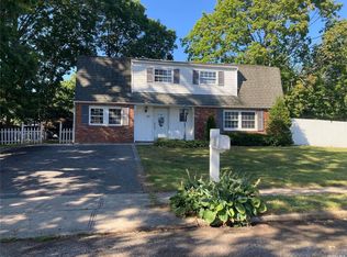 37 John St, Port Jefferson Station, NY 11776
