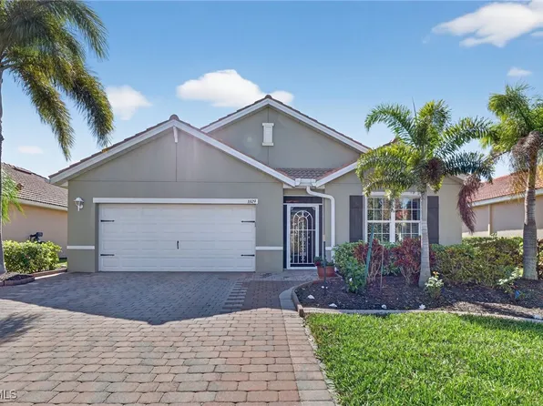 3329 Apple Blossom Dr, Alva, FL 33920