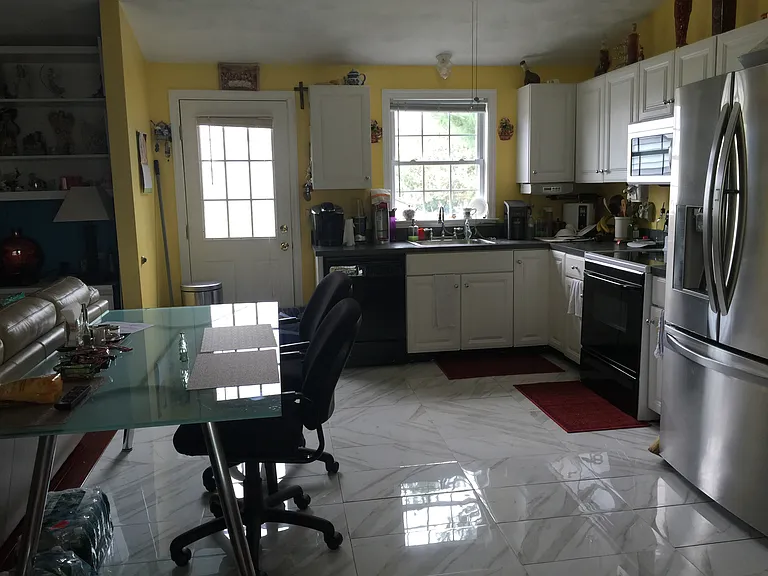 3 Franklin Ave #1 — Photo 22
