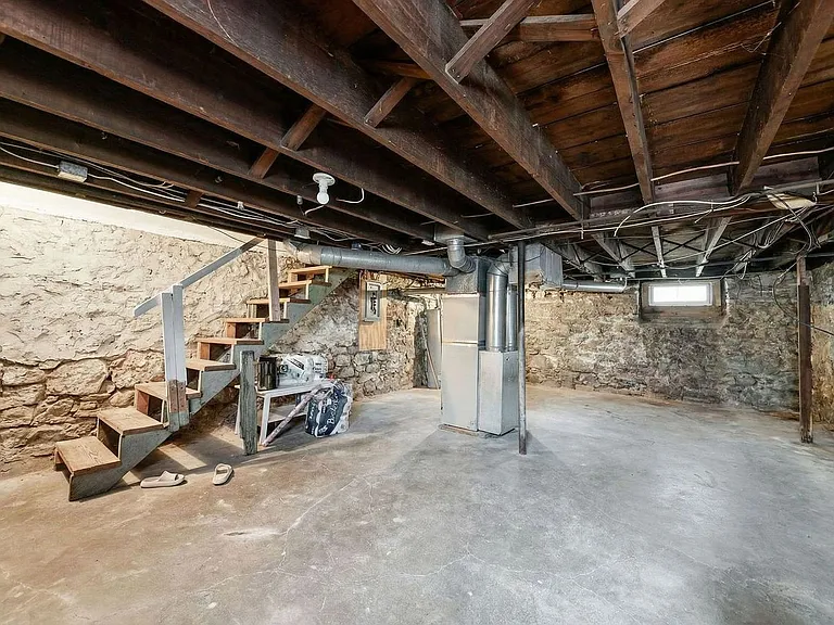 396 E Northwood Ave — Photo 14
