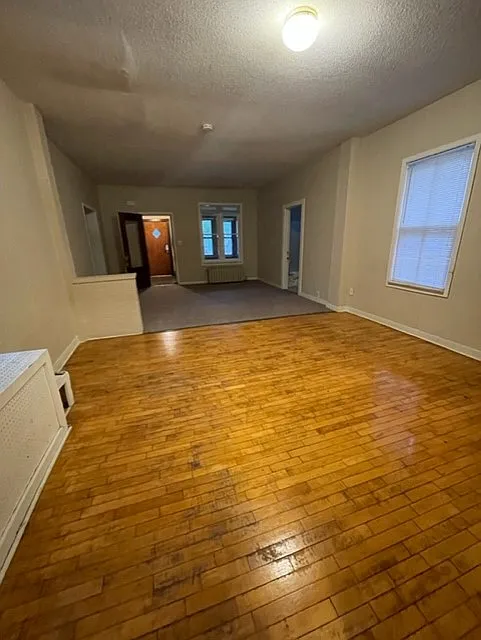 4 bed, 1564 sqft, $1,240 — Photo 2