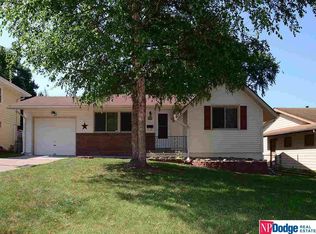 4809 Spring St, Omaha, NE 68106