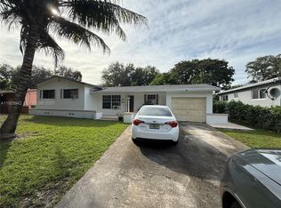 Oak Ranch Manor Corr Pl O, Miami, FL 33161