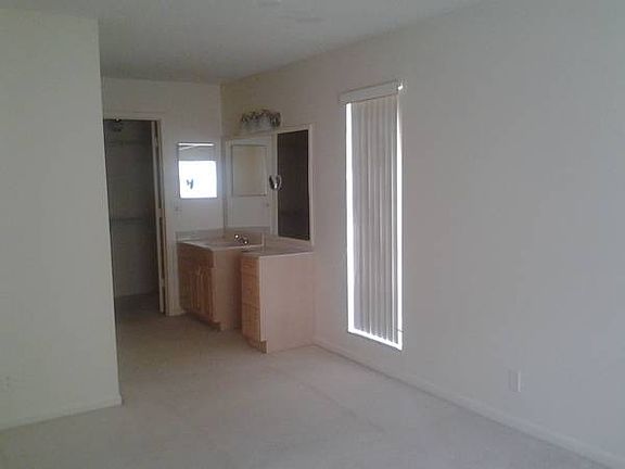 4th image of 2601 Red Hibiscus Blvd APT 101