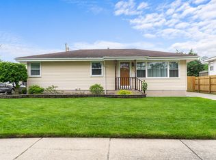 3014 E 97th Pl, Highland, IN 46322