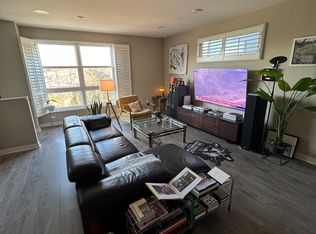 2700 E Chaucer St #21, Los Angeles, CA 90065