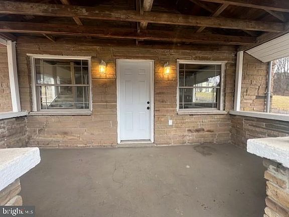 3rd image of 19402 Old Dans Rock Rd SW