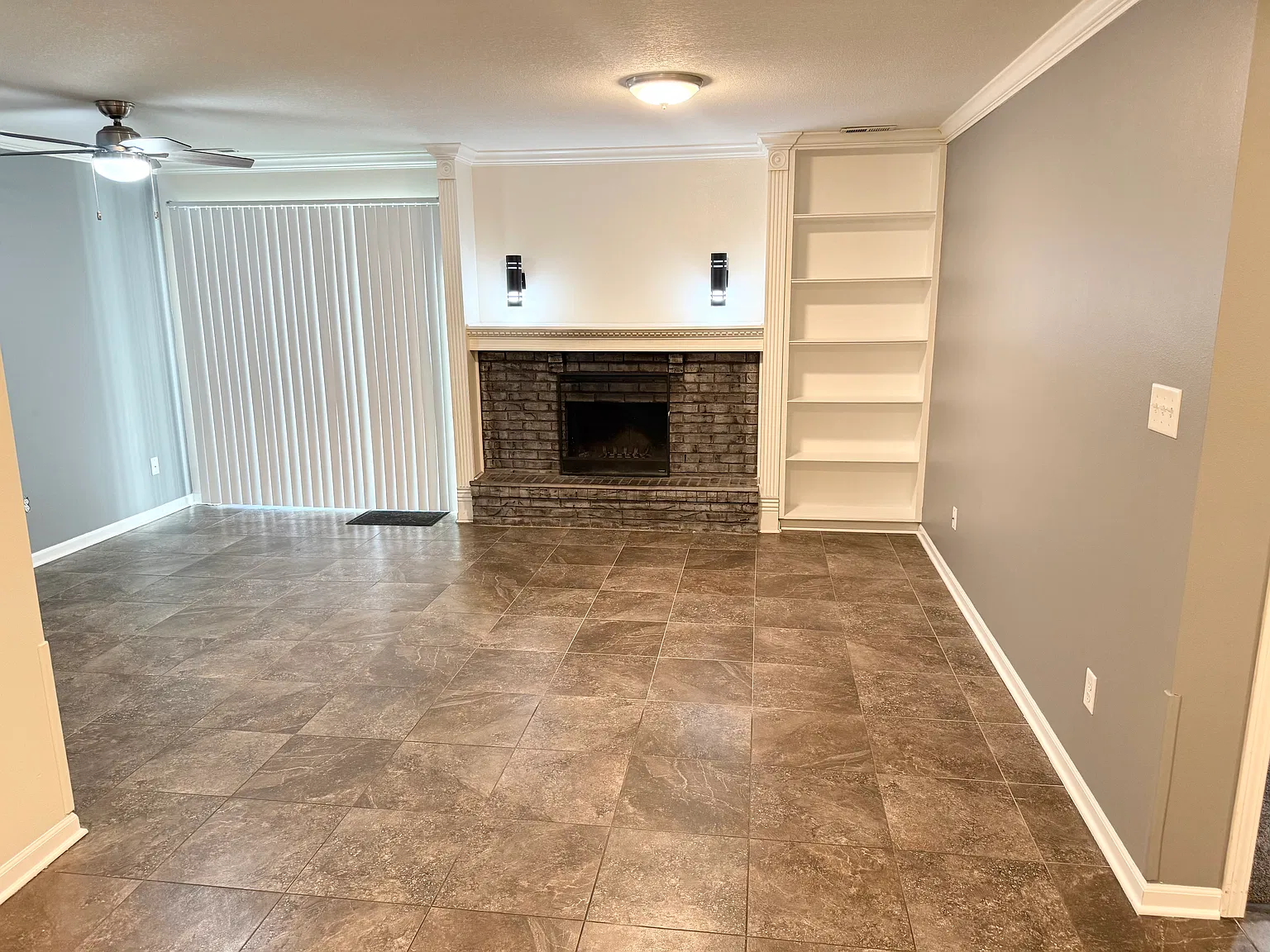 2 bed, 943 sqft, $1,280 — Photo 3