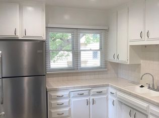 4319 1/2 Cahuenga Blvd #4319-1/2, North Hollywood, CA 91602