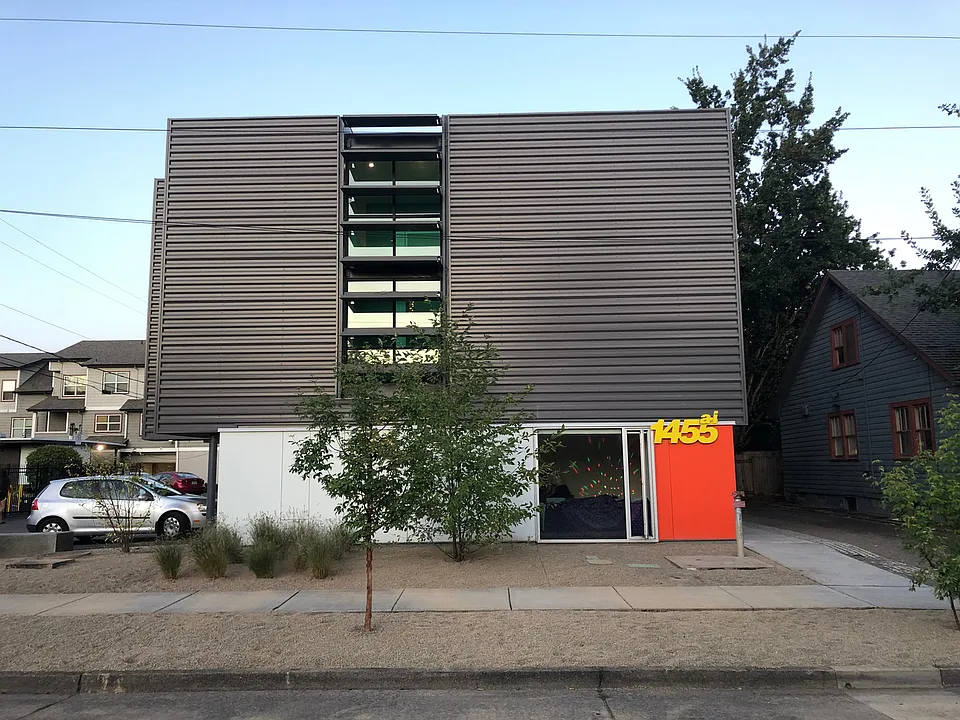 Building Photo