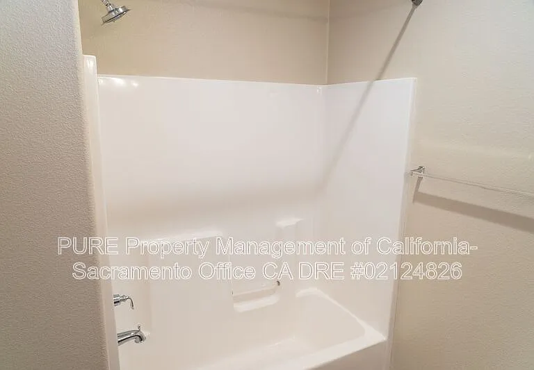 5572 Amnest Way — Photo 6