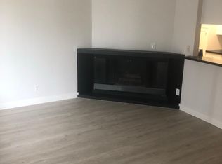 06-3943 E 4th St, Long Beach, CA 90814