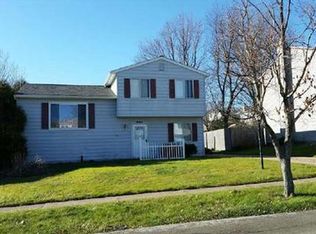 4816 Foxboro Ct, Erie, PA 16510