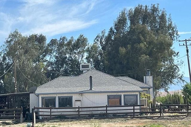 1st image of 28715 W Jayne Ave