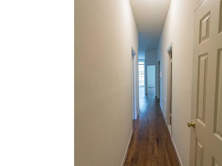 526 Spruce St #3R — Photo 11