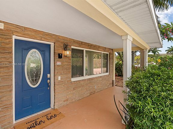 3rd image of 3615 N Flagler Dr #3615