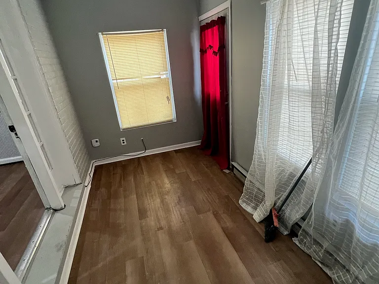224 Bartlett Ave — Photo 20