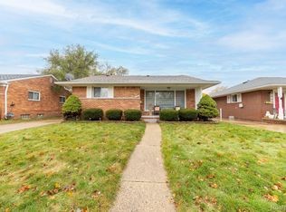 8535 Winston Ln, Dearborn Heights, MI 48127