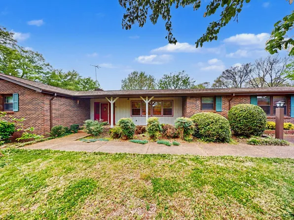2413 Fly Rd, Nolensville, TN 37135