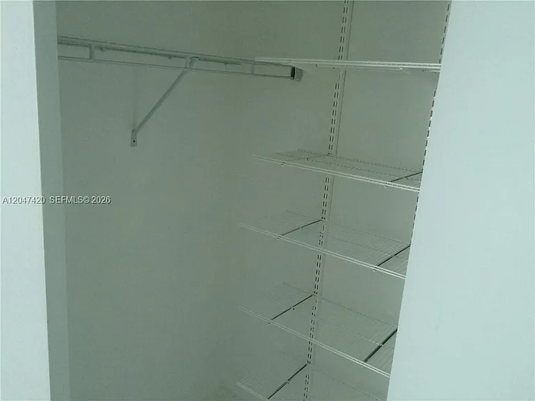 55 SE 6th St #2807 — Photo 5