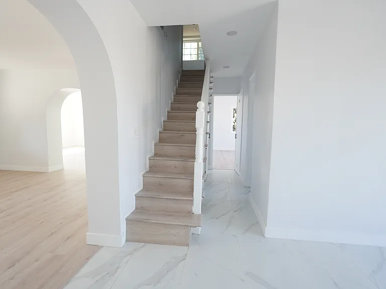 4545 W Columbia Way — Photo 23