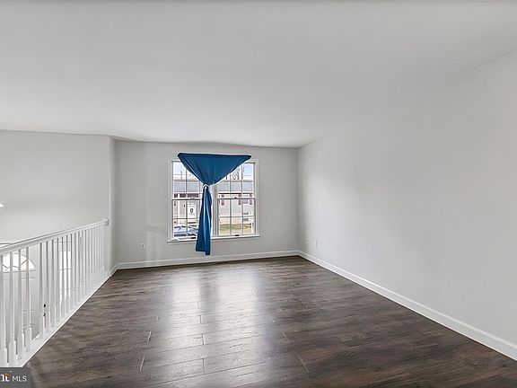 5th image of 8804 35th Ave
