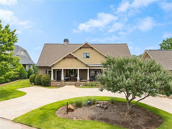 3rd image of 65 Cottage Ln