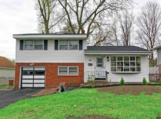 121 Daytona Ave, Albany, NY 12203