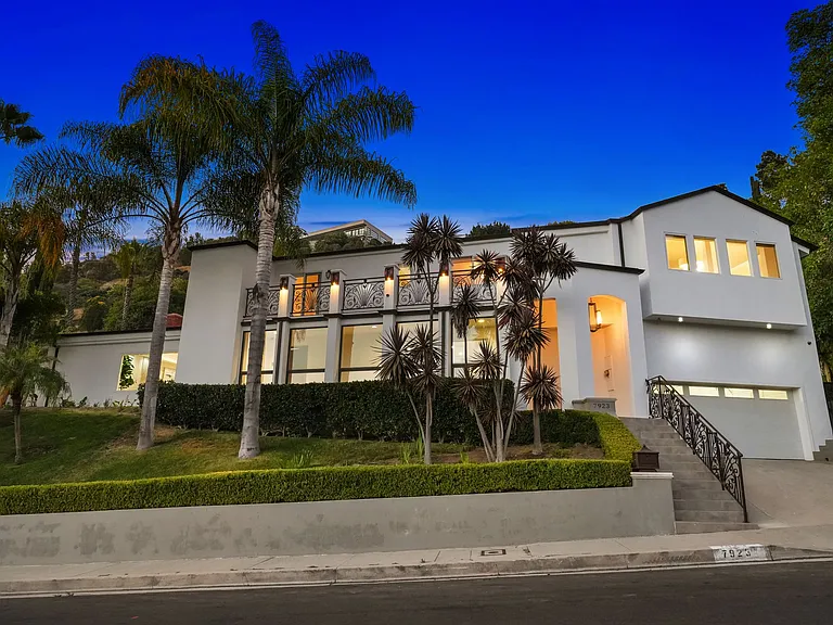 7923 Electra Dr — Photo 104
