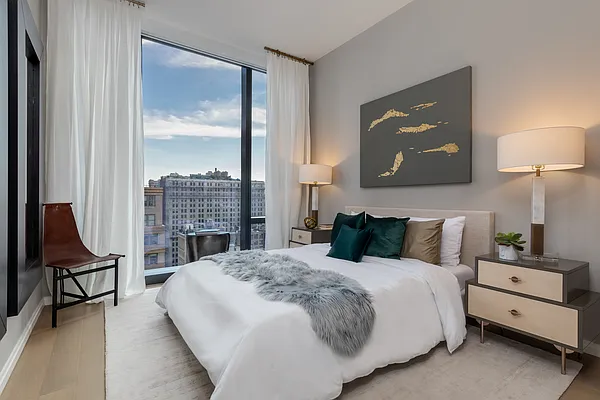 Sold by Corcoran | media 7
