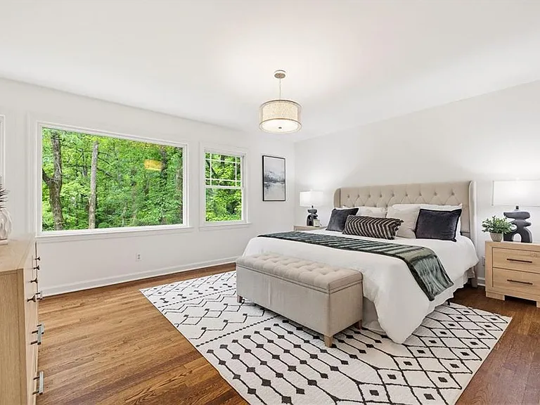 445 Forest Hills Dr — Photo 16