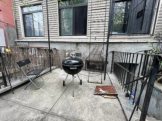 Rented by Rentall Group Inc | media 5