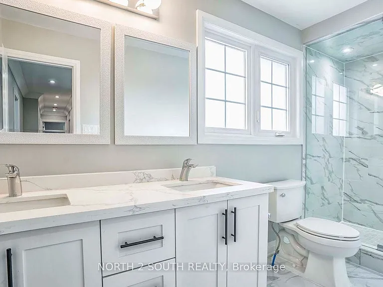 37 Loire Ct #UPPER — Photo 35