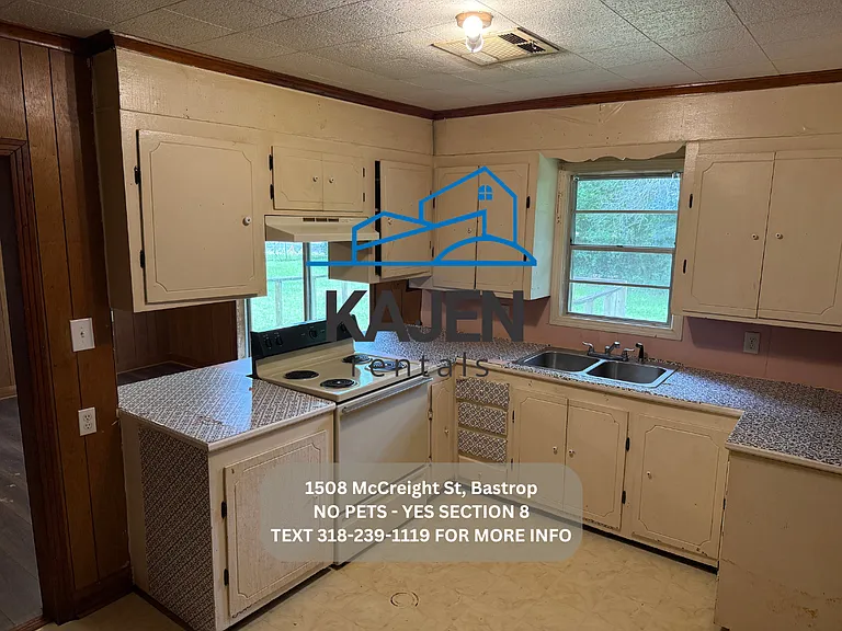 1508 McCreight St — Photo 3