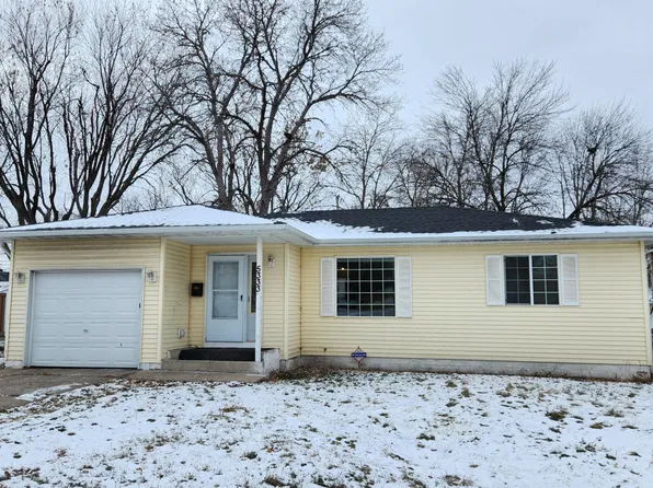 5333 Dupont Ave N, Brooklyn Center, MN 55430