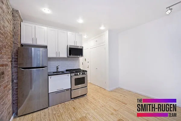 Rented by Zumper Inc | media 33