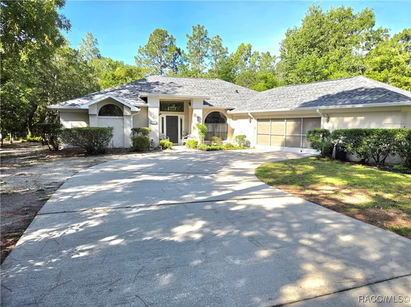14 Spruce Pine Court South Ct, Homosassa, FL 34446