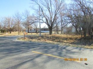 9830 N Meridian Ave, Valley Center, KS 67147