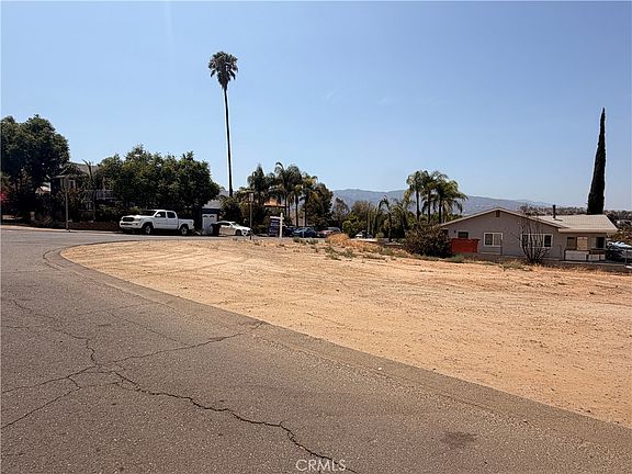 2nd image of 0 Peck St